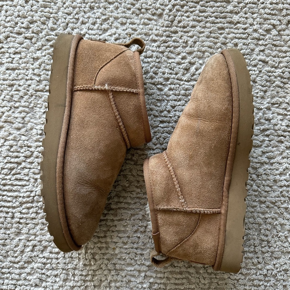 UGG ultra mini chestnut boots size 8